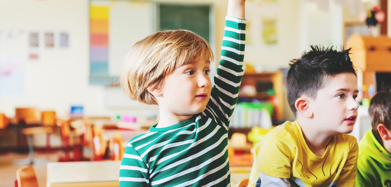 visuel élèves en milieu scolaire